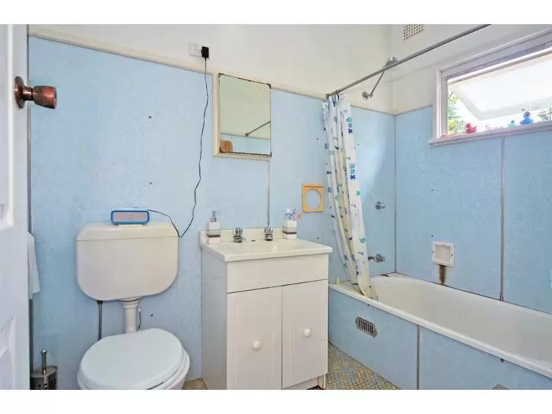 228 Illaroo Road, North Nowra Sold by Integrity Real Estate - image 4
