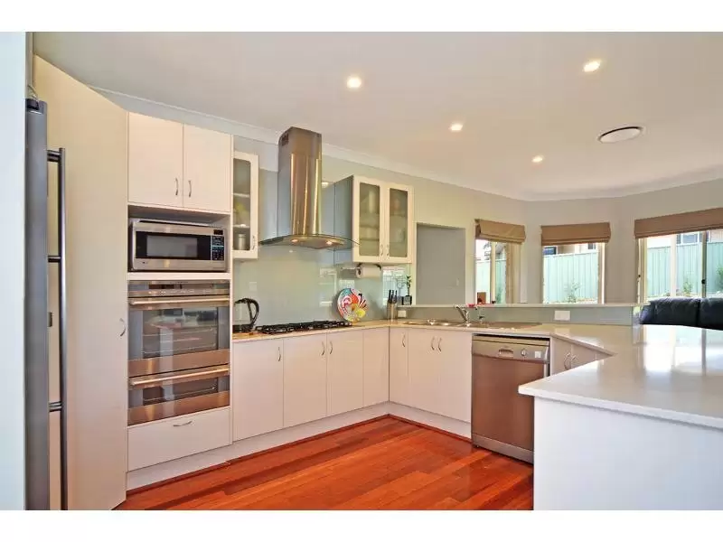 14 Appleberry Close, Bomaderry Sold by Integrity Real Estate - image 2
