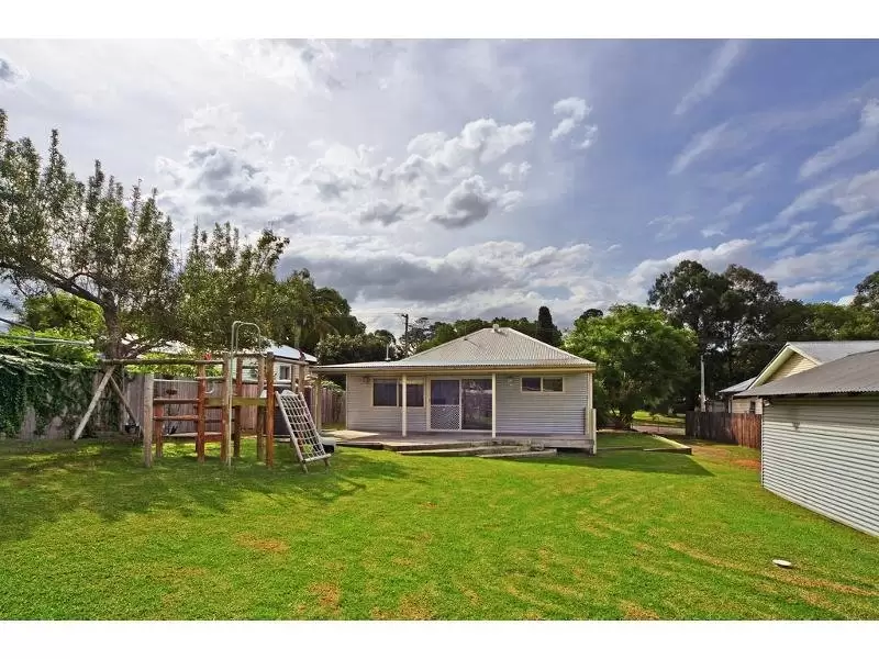 10 Birriley Street, Bomaderry Sold by Integrity Real Estate - image 6