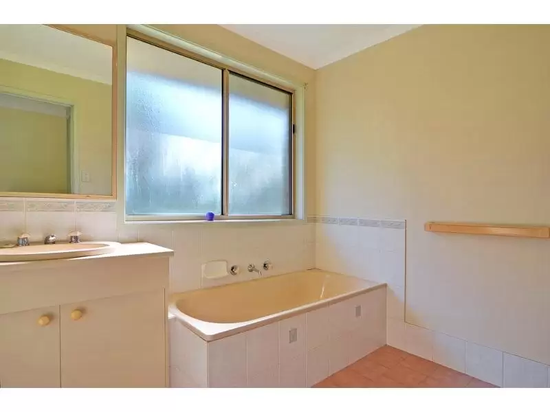 226 Illaroo Road, North Nowra Sold by Integrity Real Estate - image 6