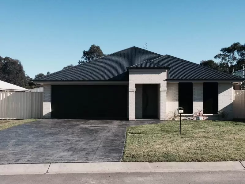 13 Somerset Avenue, South Nowra Sold by Integrity Real Estate