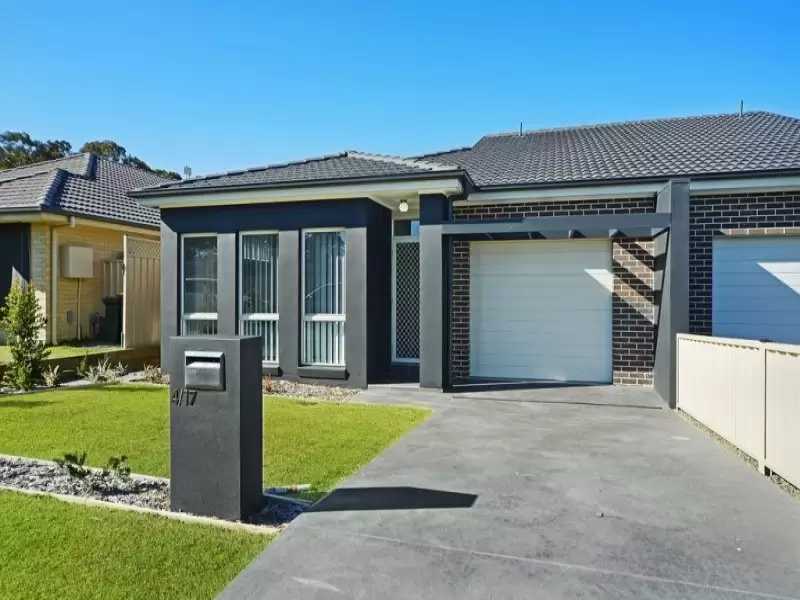 4/17 Bluewattle Road, Worrigee Sold by Integrity Real Estate