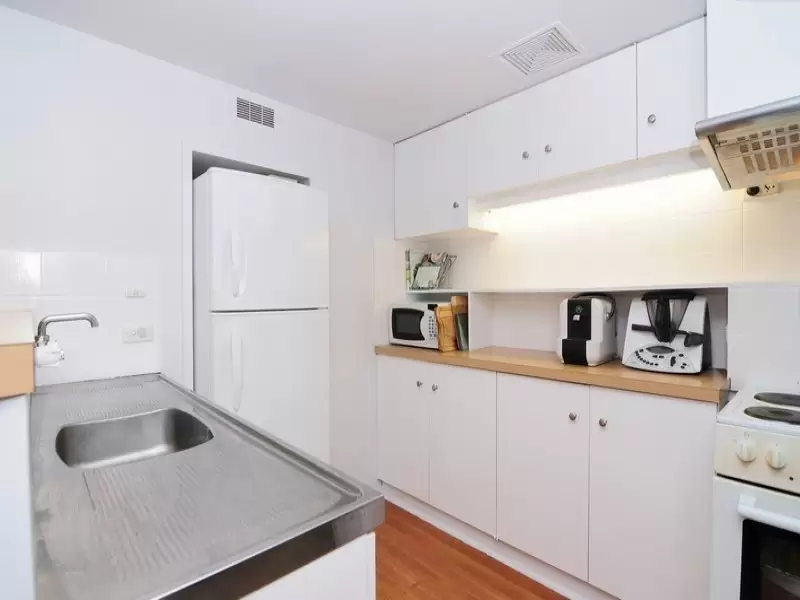 4/94 Shoalhaven Street, Nowra Sold by Integrity Real Estate - image 2