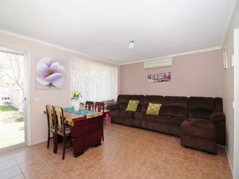 6 Golden Cane Avenue, North Nowra Sold by Integrity Real Estate - image 2