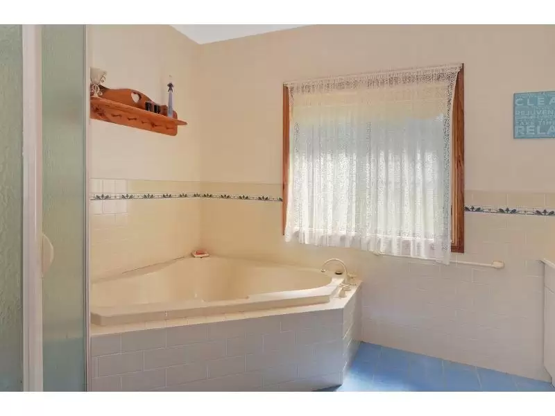 414B Worrigee Road, Worrigee Sold by Integrity Real Estate - image 6